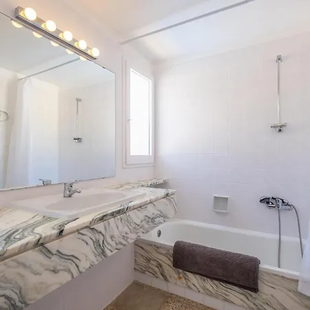 Villa Bouganvilla Tossa de Mar