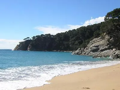 Pousada Bouganvilla Parking Privado 32 En La Playa Tossa de Mar